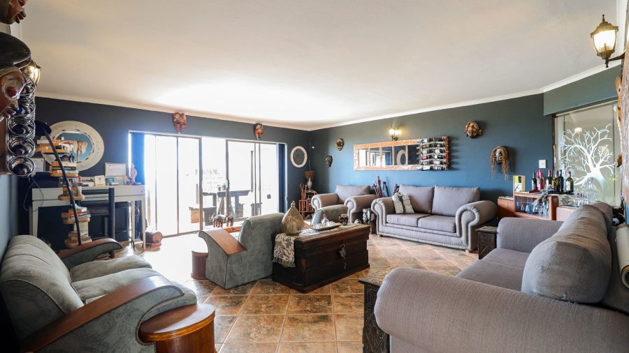  Bedroom Property for Sale in Dana Bay Western Cape